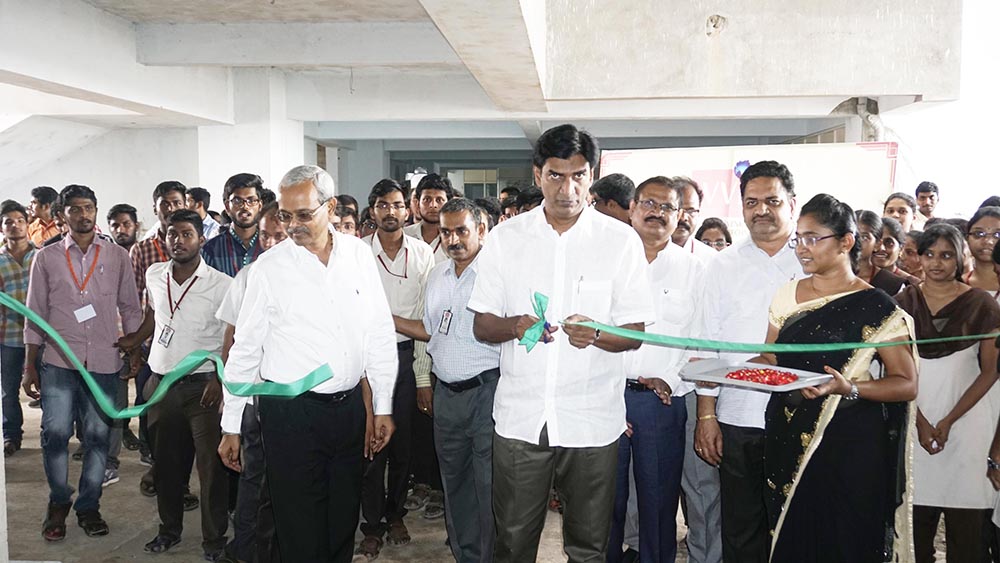 VVIT Management Member Rayudu Suresh Kumar inaugurating exhibition